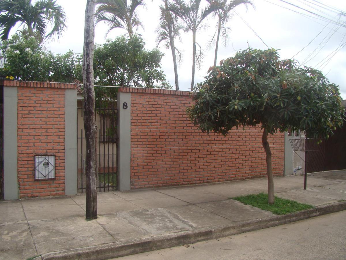 Sur Backpackers Santa Cruz de La Sierra Exterior foto